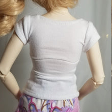 Load image into Gallery viewer, BJD Fitted White T-Shirt 1/4 MSD - Blue Bird Doll Shop